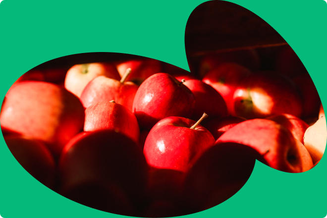 Crunchi apple with exceptional colour